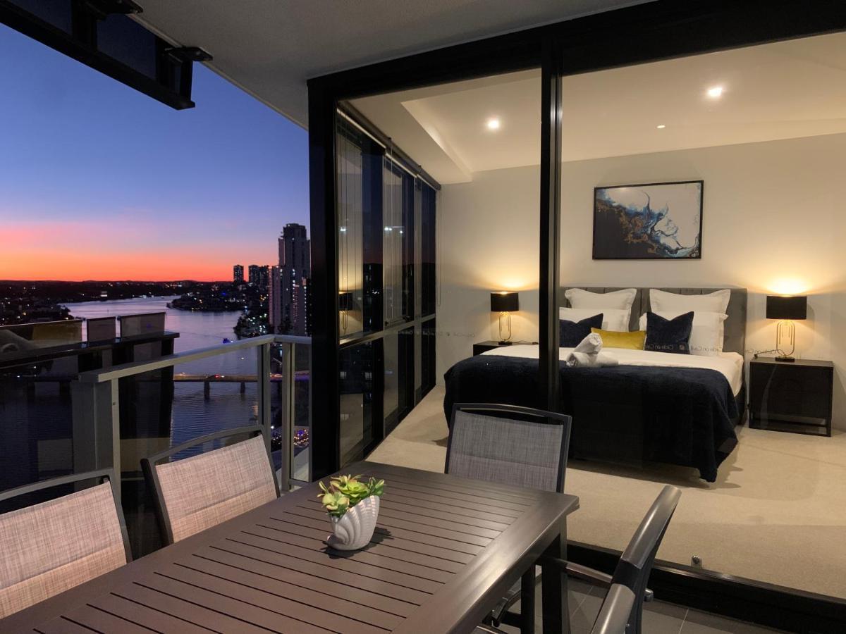 Apartamento Circle On Cavill Free Parking Gold Coast Exterior foto
